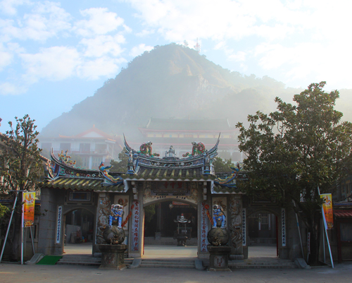 火山碧雲寺